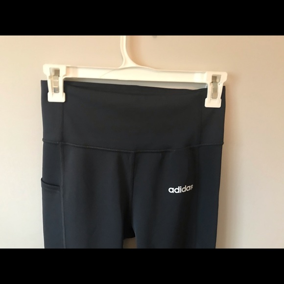 Adidas Three Stripe Legging with Pocket - Picture 5 of 5